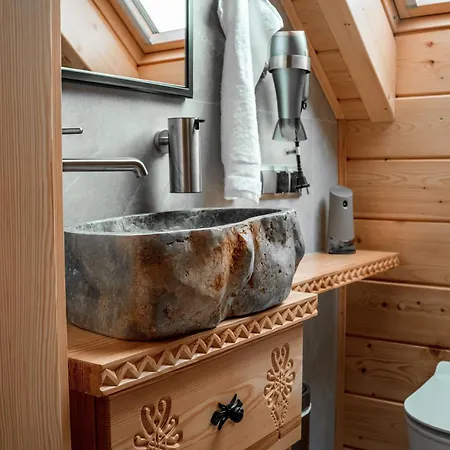 Makowy Zakatek بيت للعطل