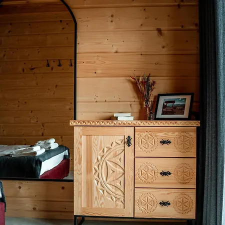 Makowy Zakatek بيت للعطل