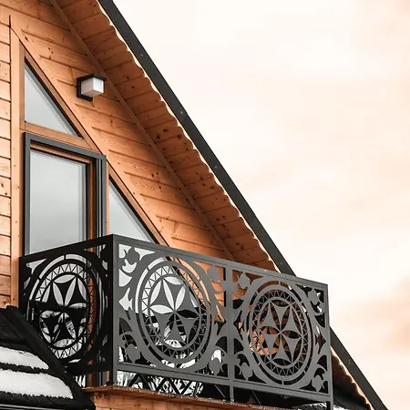 Makowy Zakatek ماكوف بودهالانسكي